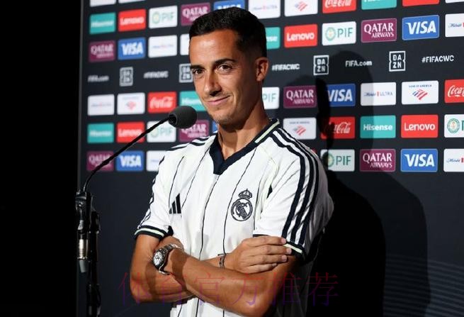 巴斯克斯-阿诺德很开心 我的未来世俱杯后就会知道